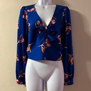 Beautiful blue floral blouse, Express, small